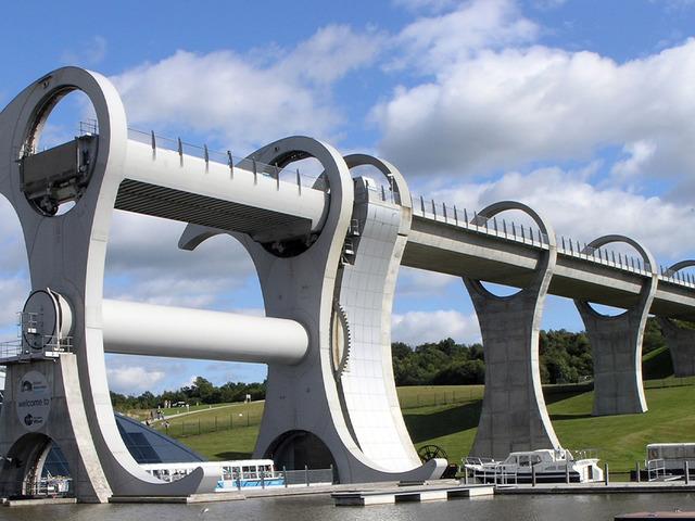 D&uuml;nyada tek! 1 g&uuml;nl&uuml;k yolculuğu 4 dakikaya indiriyor