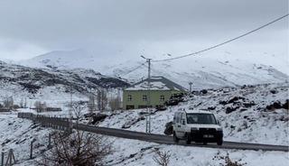 Ağrı&rsquo;da Nisan ayında kar s&uuml;rprizi