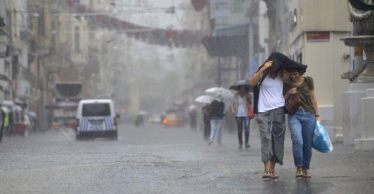 Meteorolojiden İstanbul için yağmur uyarısı Meteorolojiden İstanbul için yağmur uyarısı
