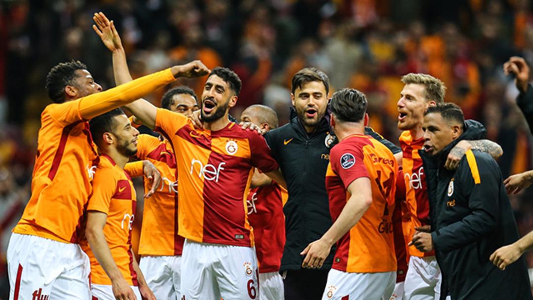 Spor yazarları Galatasaray-Medipol Başakşehir ma&ccedil;ını yorumladı