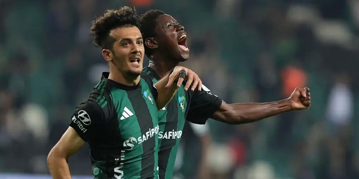 Tayfur Bing&ouml;l den tek kelimelik Galatasaray paylaşımı! 1