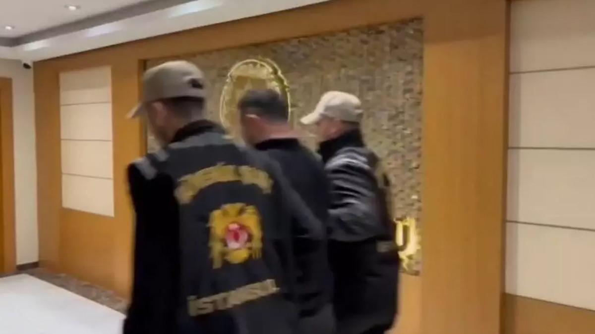 Polisle alay eden şüphelilerden biri tutuklandı 1