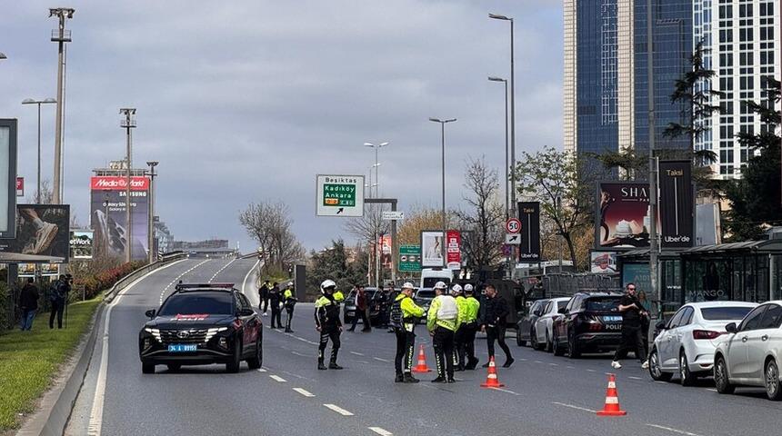 Beşiktaş'ta polis noktasına y&ouml;nelik ter&ouml;r saldırısına ilişkin g&ouml;zaltı sayısı 15'e y&uuml;kseldi