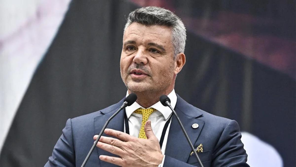 Fenerbah&ccedil;e de ilk ayrılık netleşti! &Uuml;lkesine d&ouml;n&uuml;yor 2