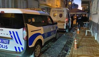 Cam silerken 5. kattan d&uuml;şen kadın hayatını kaybetti