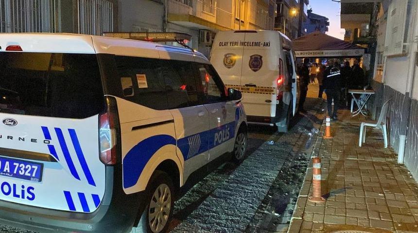 Cam silerken 5. kattan d&uuml;şen kadın hayatını kaybetti