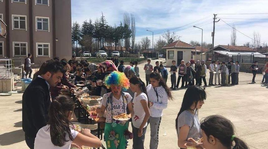 &Ccedil;avdarhisar İmam Hatip Ortaokulu&rsquo;nda Matematik ve Bilim Şenliği