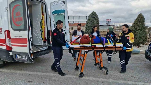 Karaman’da işçi servisi ile tır çarpıştı: 12 yaralı 2