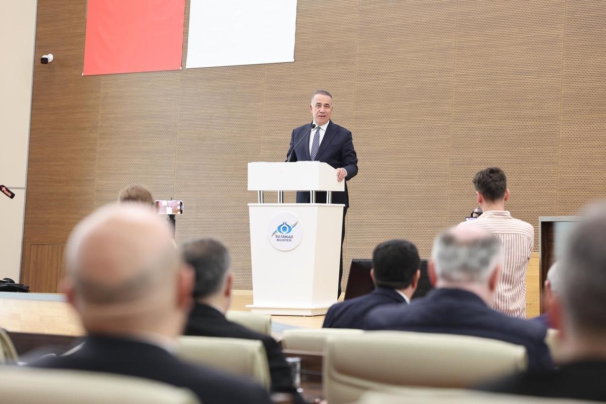Sultangazi Belediyesi&rsquo;nin 2025 faaliyet raporu meclis onayından ge&ccedil;ti 2