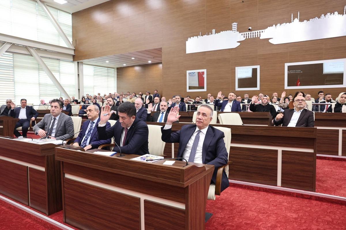 Sultangazi Belediyesi&rsquo;nin 2025 faaliyet raporu meclis onayından ge&ccedil;ti 1