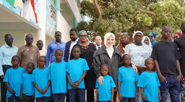 Bakan Göktaş'tan Senegal'de anlamlı ziyaret