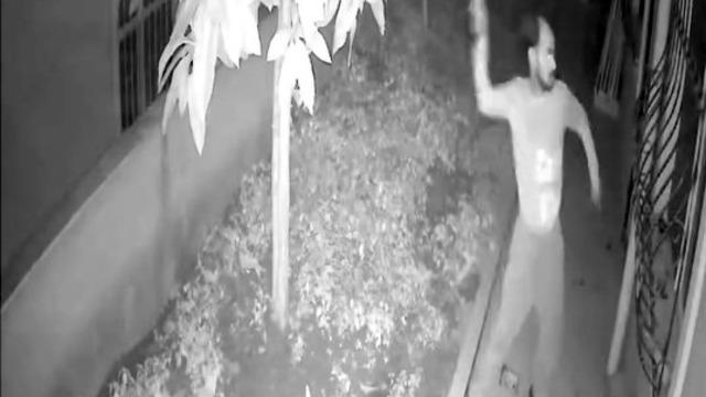 Avcılar’da ev ve araçlara saldırdı: 20 suç kaydı ortaya çıktı!