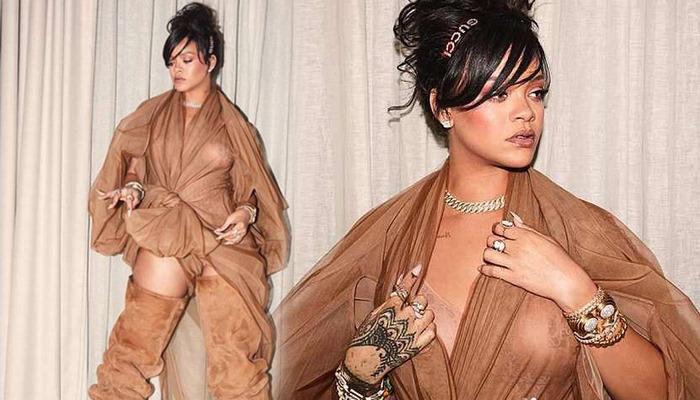 Rihanna'nın kıyafetini çarşafa benzettiler