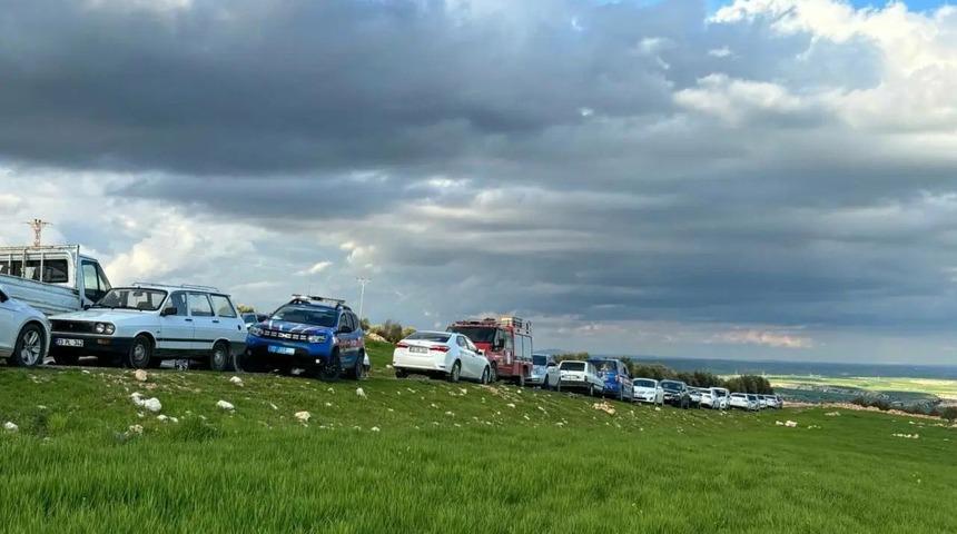 Adıyaman'da trakt&ouml;r devrildi: S&uuml;r&uuml;c&uuml;s&uuml; &ouml;ld&uuml;!