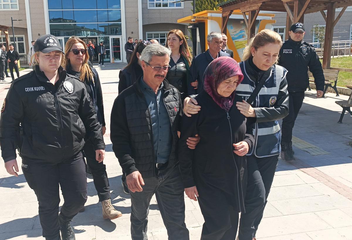 2 &ccedil;ocuk annesinin boğazını keserek katletmişlerdi: &Ccedil;arpıcı gelişme! 7