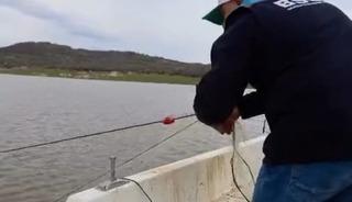 Kırklareli&rsquo;nde barajda yasa dışı avcılığa ge&ccedil;it yok: 650 metre ağ ele ge&ccedil;irildi