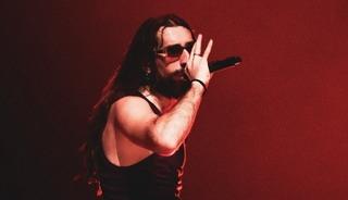  Emre Fel'den ilk a&ccedil;ıklama: Konserini erteledi