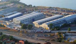 Dev holdingin milyarlık fabrikası satışta!