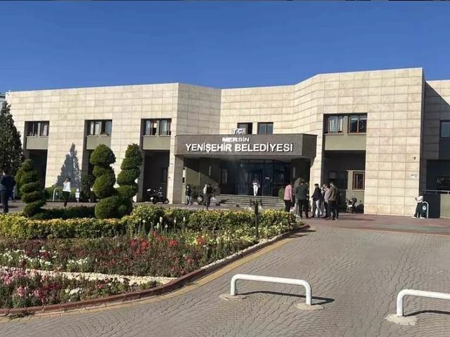 Mersin Yenişehir Belediyesi'ne operasyonunun detayları belli oldu! &Uuml;st d&uuml;zey isimler de dosyada