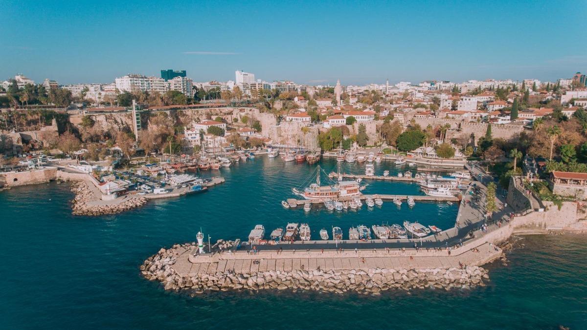 Turizm sekt&ouml;r&uuml;ne 60 milyar liralık finansman desteği! Bakan Ersoy: &ldquo;Sekt&ouml;r&uuml;m&uuml;z&uuml;n nakit akışını g&uuml;&ccedil;l&uuml; tutmayı hedefliyoruz"  5