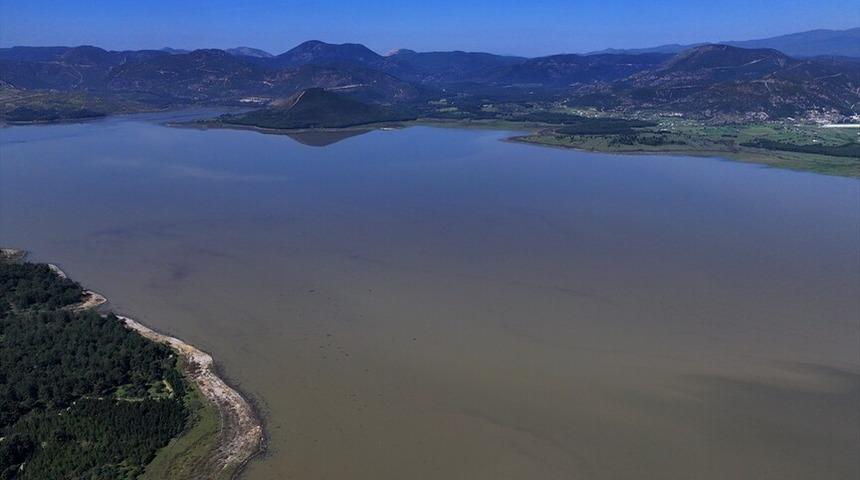 98 g&uuml;nde mucize değişim! Kuruyan baraj yeniden doldu