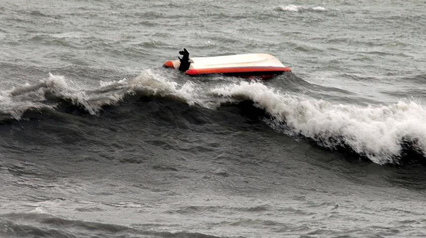 Hindistan'da tekne kazası: En az 10 kişi hayatını kaybetti!