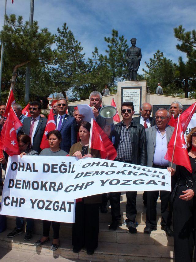 Yozgat'ta CHP il yönetimi oturma eylemi yaptı