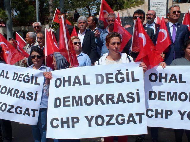 Yozgat'ta CHP il yönetimi oturma eylemi yaptı