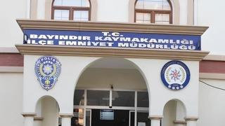 İzmir'de operasyona giden 3 polis bıçaklandı