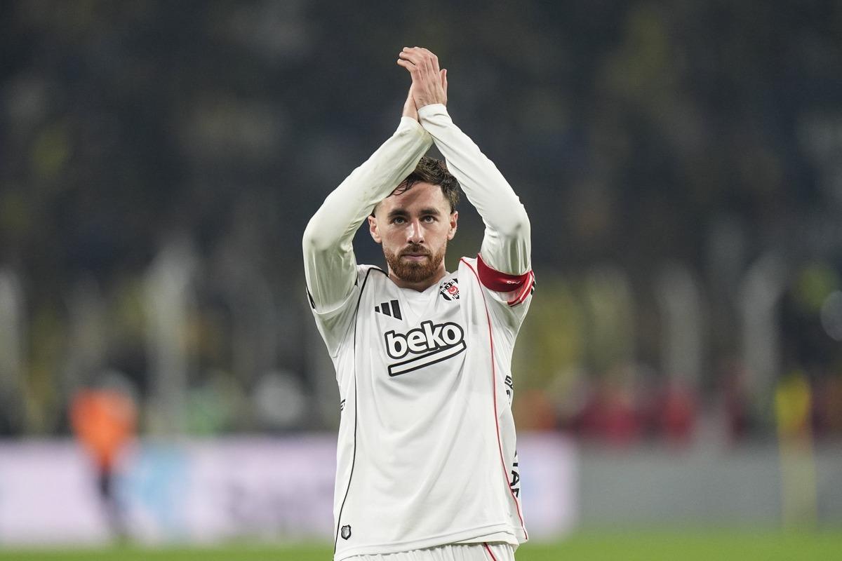 Beşiktaş&rsquo;ta Orkun K&ouml;k&ccedil;&uuml; kasırgası! 9 dakikada fişi &ccedil;ekti 3