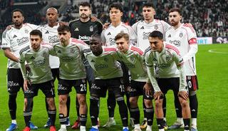 Beşiktaş&rsquo;ta yıldız isim cezalı duruma d&uuml;şt&uuml;