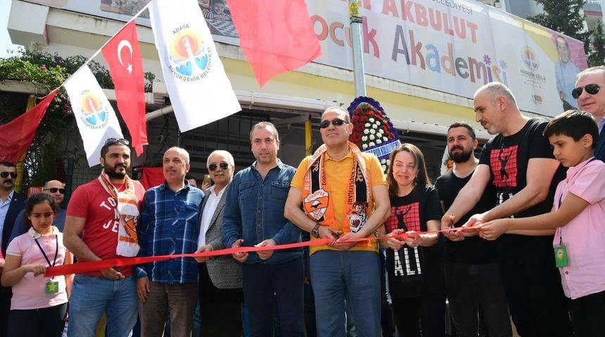 Ali Akbulut &Ccedil;ocuk Akademisi a&ccedil;ıldı