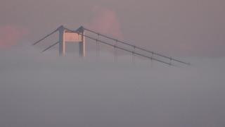 İstanbul Boğazı’nda yoğun sis: FSM Köprüsü gözden kayboldu
