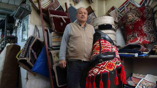 45 yıllık semerci ustası mesleğini yaşatmaya &ccedil;alışıyor 4