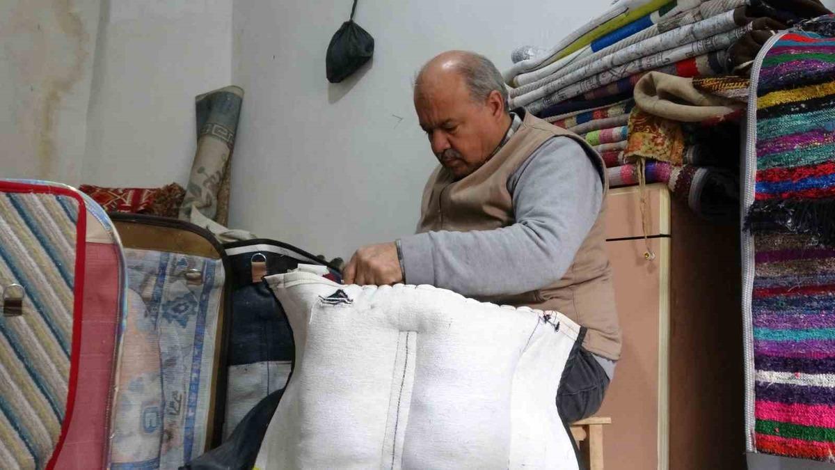 45 yıllık semerci ustası mesleğini yaşatmaya çalışıyor