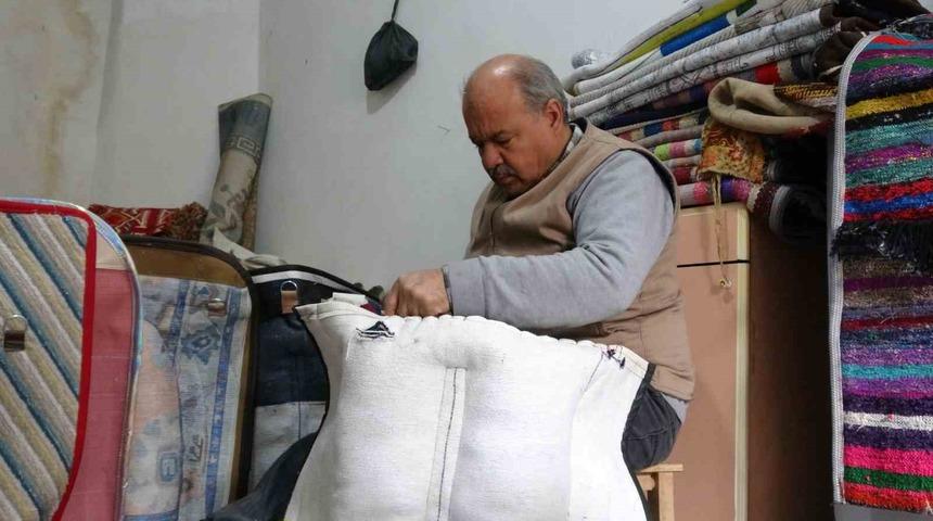 45 yıllık semerci ustası mesleğini yaşatmaya &ccedil;alışıyor