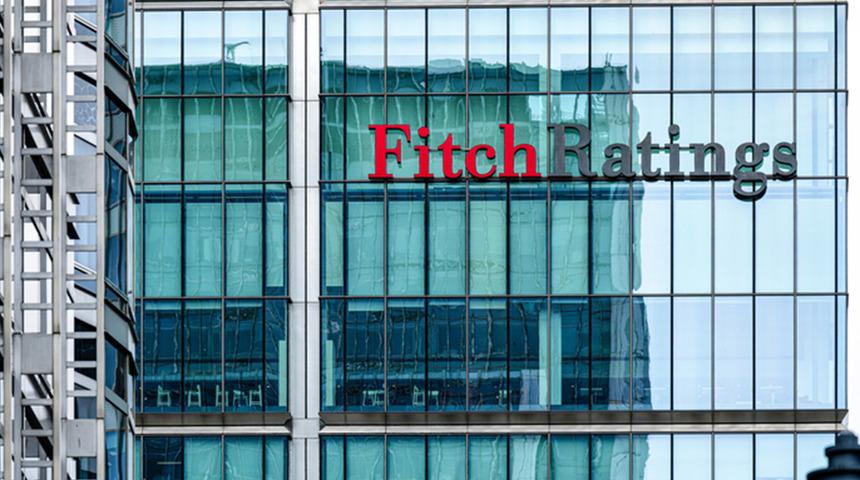 Fitch, T&uuml;rkiye'nin kredi g&ouml;r&uuml;n&uuml;m&uuml;n&uuml; durağana &ccedil;evirdi