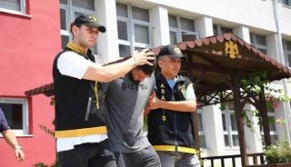 Eşini ve kayınbiraderini &ouml;ld&uuml;ren uzman &ccedil;avuşa 1&rsquo;i ağırlaştırılmış 2 m&uuml;ebbet ve 10 yıl hapis cezası