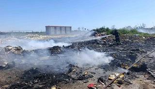 &Ccedil;&ouml;p ve hurdalar yine alev aldı vatandaşlar duruma isyan etti