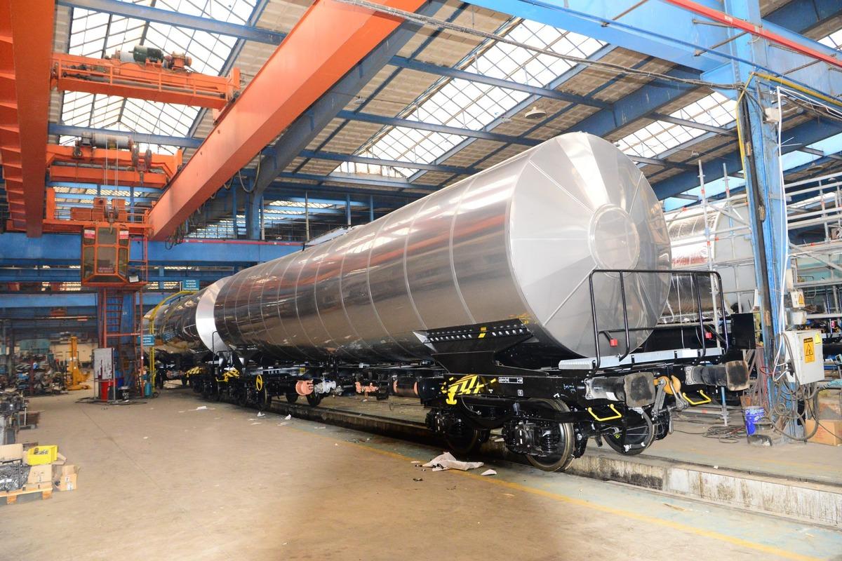 Uraloğlu açıkladı: Ordumuz için 41 yeni yük vagonu üreteceğiz 1