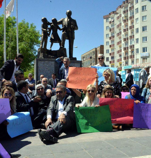 Diyarbakır'da, CHP'nin oturma eylemine HDP desteği