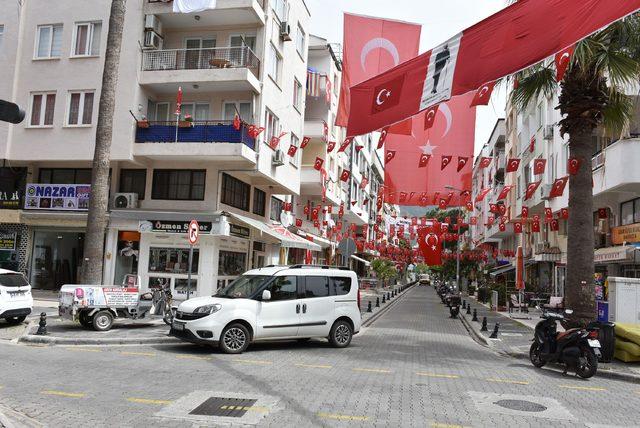 Marmaris'te o sokak 23 Nisan'a hazır