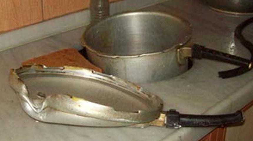 Düdüklü tencere neden patlar?