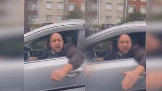 Trafikte korkunç olay: Araçta çocuğu olan kadının otomobiline saldırdı!