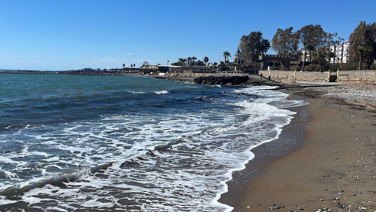 Alanya sahilde siyah tabaka oluştu! Nedeni sonradan ortaya &ccedil;ıktı 8