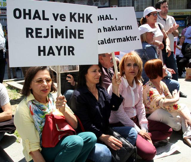 Hatay'da OHAL protestosu