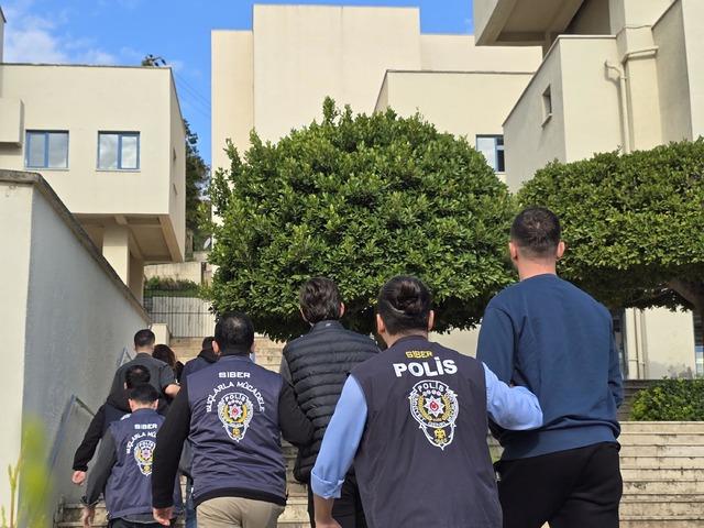 Marmaris te bungalov dolandırıcılığı operasyonu: 3 kişi tutuklandı 1