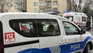 Emekli polis evinde &ouml;l&uuml; bulundu