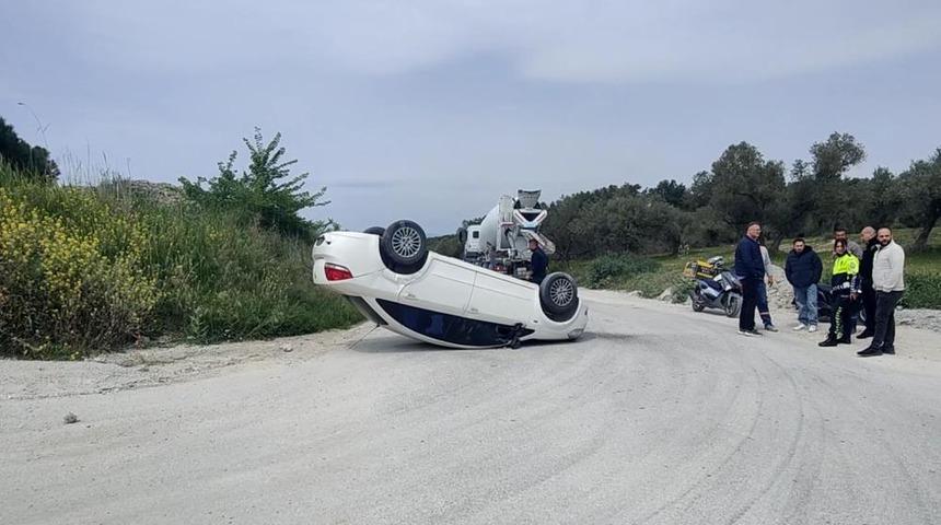 80 yaşındaki s&uuml;r&uuml;c&uuml; takla atan ara&ccedil;tan sağ &ccedil;ıktı