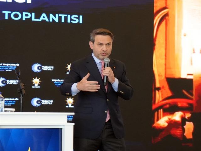Bakan Bayraktar: "16-17 milyon hanenin doğal gazını, Karadeniz'den karşılar hale geleceğiz"